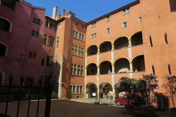 Vieux Lyon Cultural & Historical Walking Guided Tour (English) - Inclusions and Accessibility