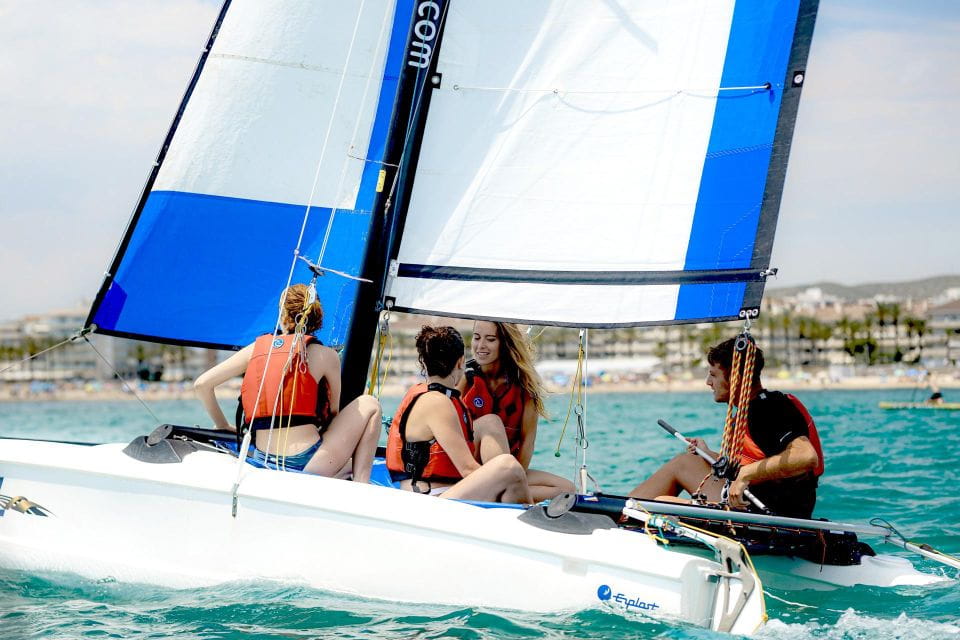 Vilanova I La Geltrú: 2-Hour Catamaran Guided Tour - Activity Details