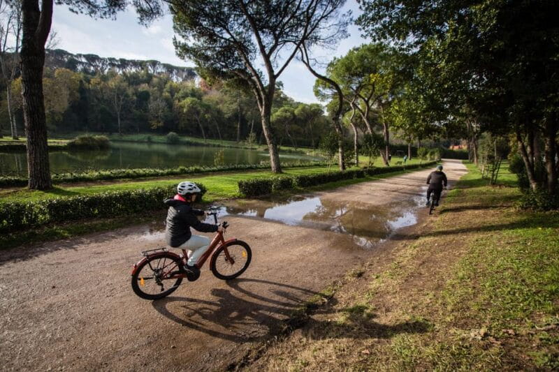 Villa Ada, Villa Borghese and Ponte Milvio: e-biking between nature and history - Along the Tiber: Bridges and River Views