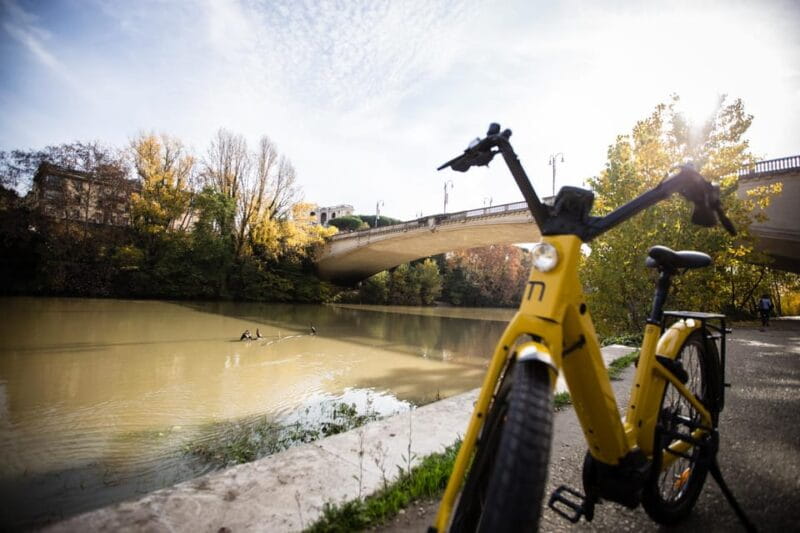 Villa Ada, Villa Borghese and Ponte Milvio: e-biking between nature and history - FAQ