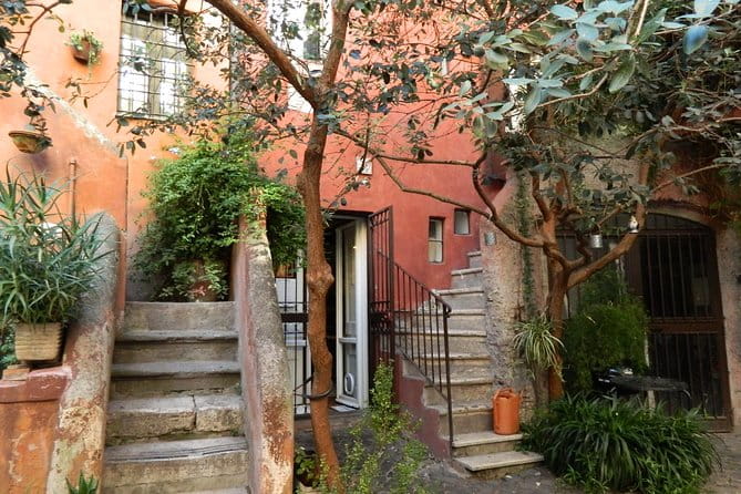 Villa Farnesina in Trastevere PRIVATE Walking Tour - The Sum Up