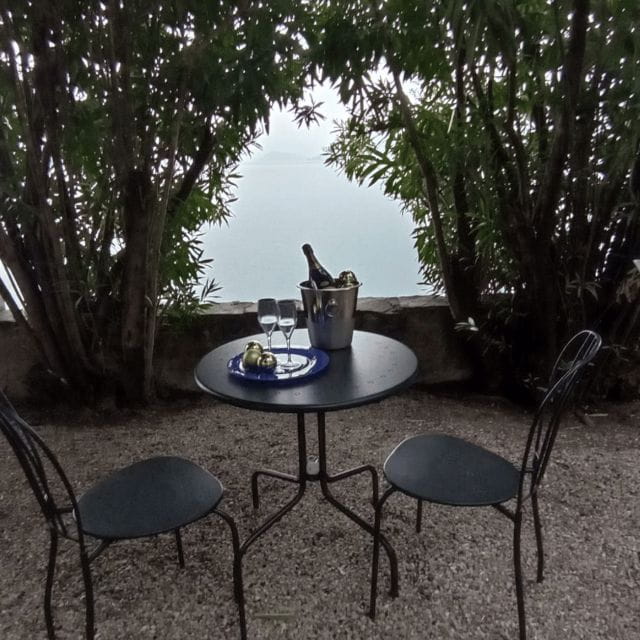 Villa Monastero in Varenna with aperitif - Who Will Love This Experience?