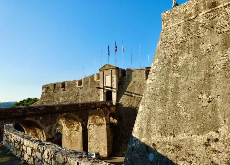 Villefranche Walking: Citadel, Old Town & Royal Port - Key points / Takeaways