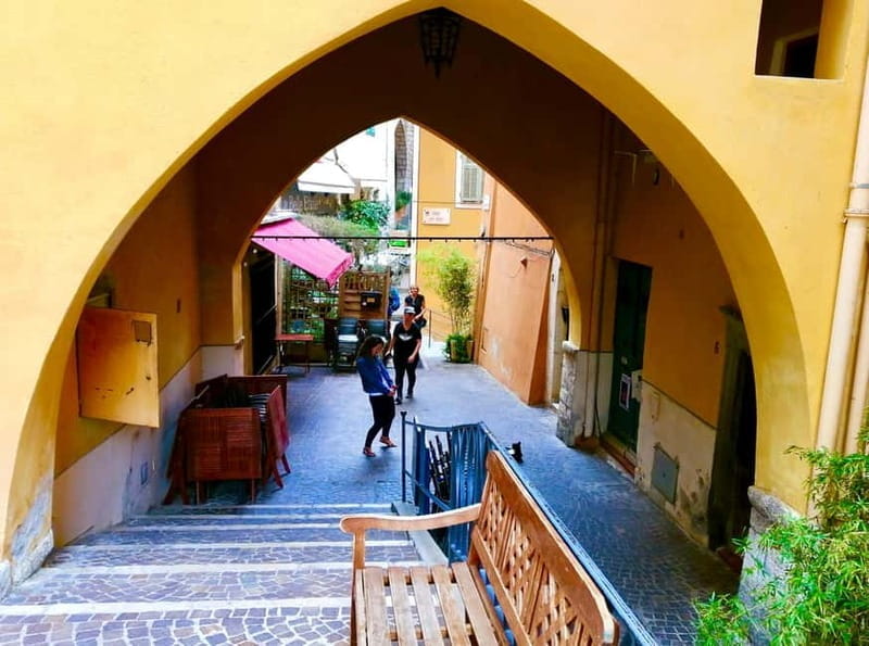 Villefranche Walking: Citadel, Old Town & Royal Port - Exploring Villefranche-sur-Mer: A Detailed Guide