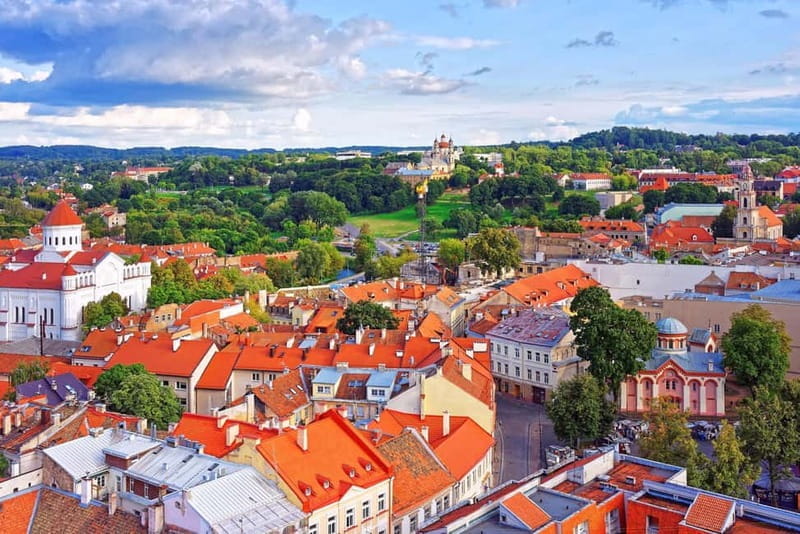Vilnius: Express Walk with a Local in 60 minutes - Key Points / Takeaways