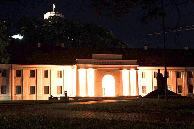 Vilnius Old Town 2-hour Ghost Tour - Who Should Consider This Tour?