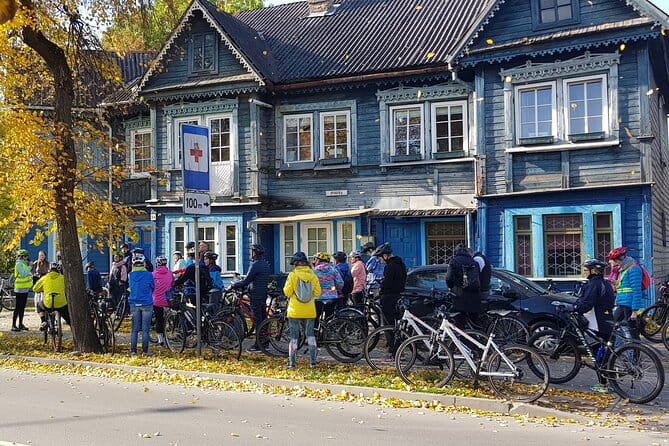 Vilnius: Soviet Vilnius Bike Tour - Exploring Vilnius’s Soviet Legacy Step-by-Step