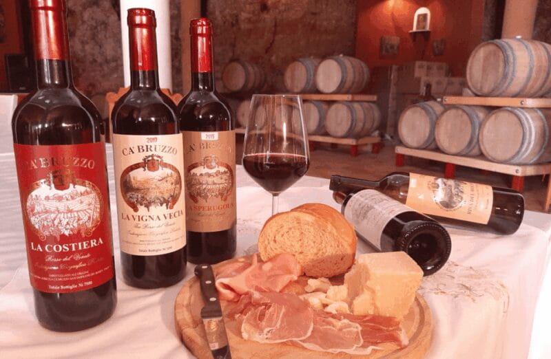 Vineyard Walk & Wine Tasting in the Berici Hills of Vicenza - The Vineyard Walk: Discovering Old Vines and Microclimates