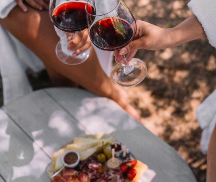 Vinotherapy in a Gallura winery with wine tasting - FAQ