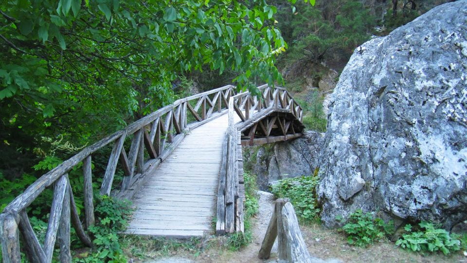 VIP 4-Day Tour From Athens: OLYMPUS – THE MOUNTAIN OF GODS! - Admire Throne of Zeus