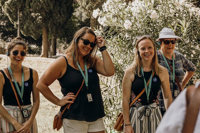 VIP Caesars Palace Tour With Colosseum & Roman Forum - Admiring Frescoes and Architecture