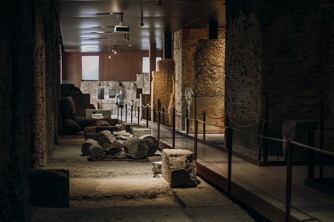 VIP Caesars Palace Tour With Colosseum & Roman Forum - Learning About Emperor Augustus