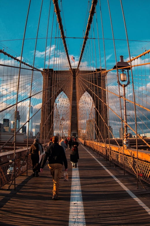 Vip Contrasts in Spanish - Cultural Exploration