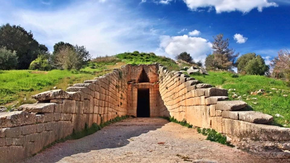 VIP Day Tour From Athens: Mycenae & Ancient Corinth TREK - Historical Context