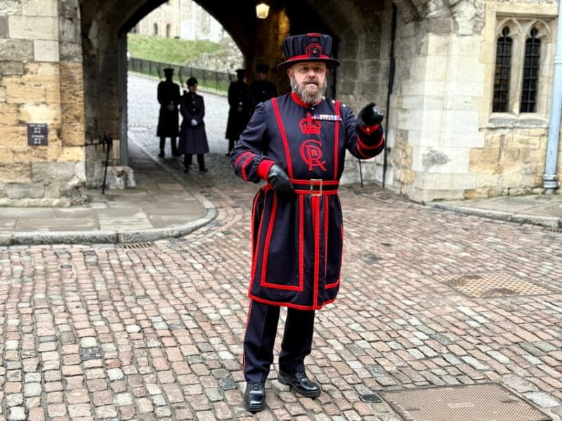 VIP Tower of London Beefeater Meet & Greet and Royal London - Key points/Takeaways