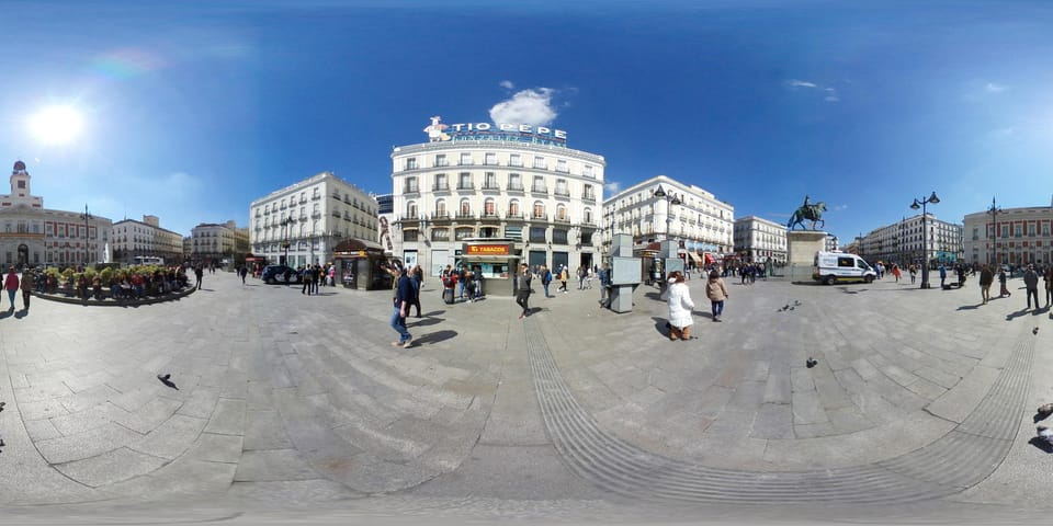 Virtual Reality Experience Fun And Tickets & Imageen - Customer Experiences