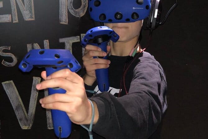 Virtual Reality Games and Experiences - Perfect place to drink and have fun! - Entering the World of VR in Tirana