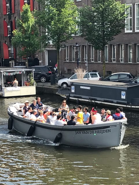 Visit Amsterdam by Boat with a French Guide (french) - The Itinerary in Detail: What Makes Each Stop Special