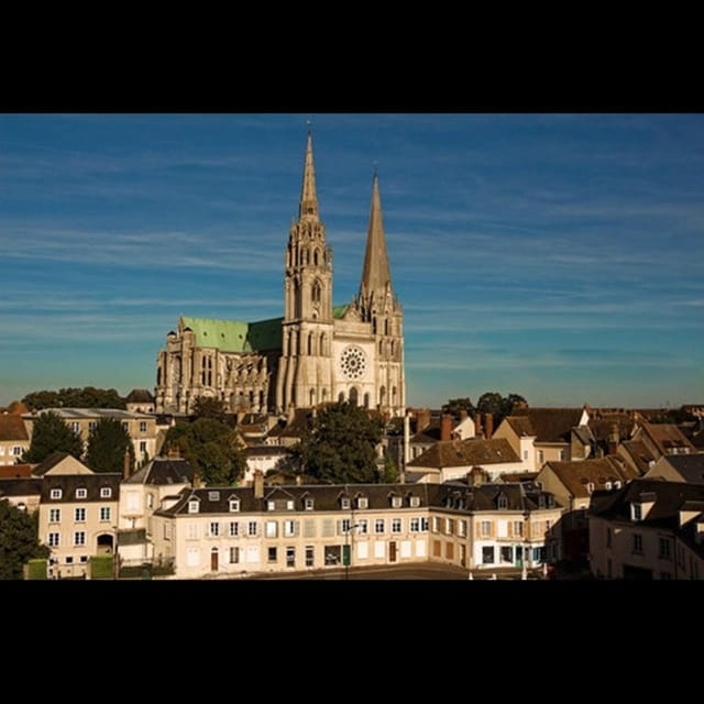 Visit Chartres through tales and legends: from the cathedral to the city! - Discovering Chartres Through Tales and Legends: A Deep Dive