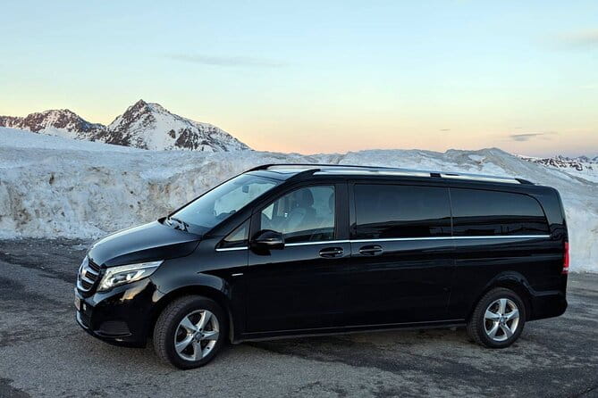 Visit Montserrat 5 hours (1 to 7 passengers) - Practical Aspects: Transport, Price, and Timing