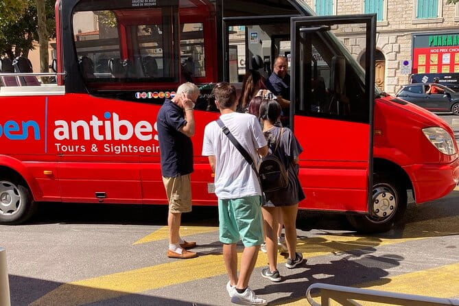 Visit of Antibes Juan-Les-Pins by convertible bus - Who Will Love This Tour?