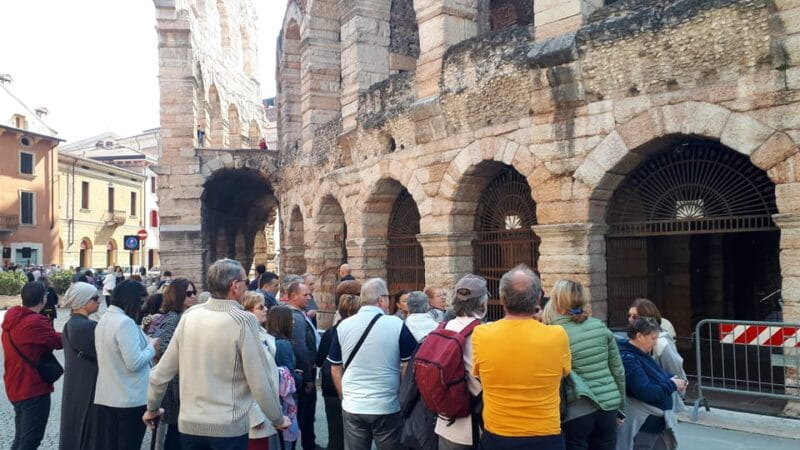 Visit of Verona and Lake Garda. Full day tour from Milan - Key Points / Takeaways