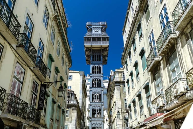 Visit the centre of Lisbon. Small group. Follow the guide.. - The Value of This Guided Tour