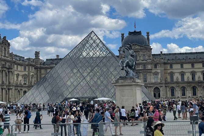 Visit to the Louvre Paris museum - Price and Value Analysis