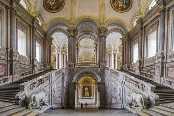 Visit with Private Guide to the Royal Palace of Caserta from Naples - The Journey to the Royal Palace of Caserta