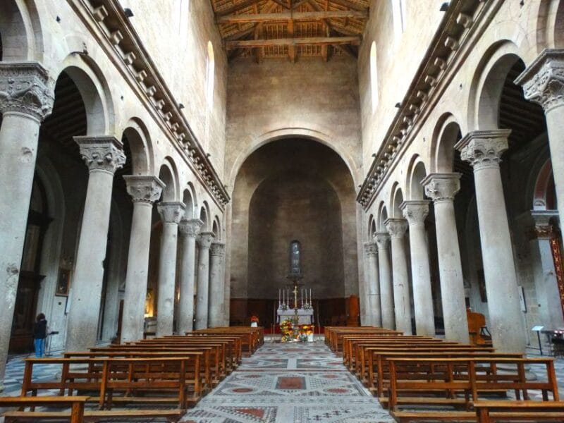 Viterbo private tour: Guided Historic Walking Tour - Analyzing the Experience: Value, Atmosphere, and Suitability