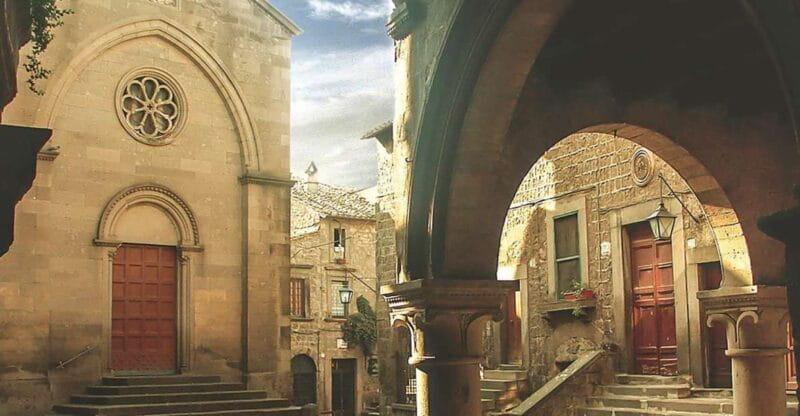 Viterbo: Private Walking Tour - San Pellegrino: The Medieval Film Set
