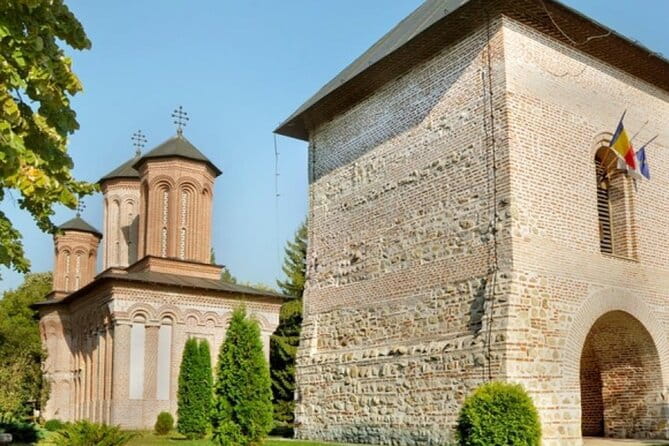 Vlad the Impaler Royal Court from Târgovite, Pele Castle and Dracula grave - Final Thoughts: Is It Worth It?