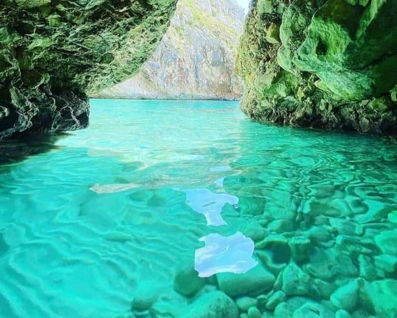 Vlora: Sazan Island and Haxhi Ali Cave Speedboat Adventure - Who Is This Tour Best For?