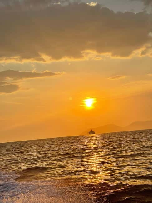 Vlore: Golden Hour Speedboat Sunset Experience - Why the Sunset Speedboat Tour Stands Out in Vlore