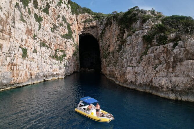 Vlore Private Speedboat Tour to Haxhi Ali Cave & Karaburun Beach - FAQ