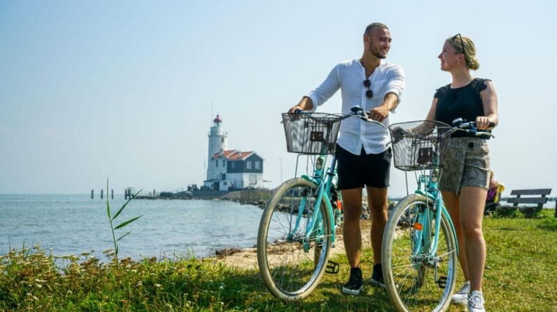 Volendam: E-Bike Rental including Highlights-Routes - Visiting the Cheese Farm and Other Stopping Points