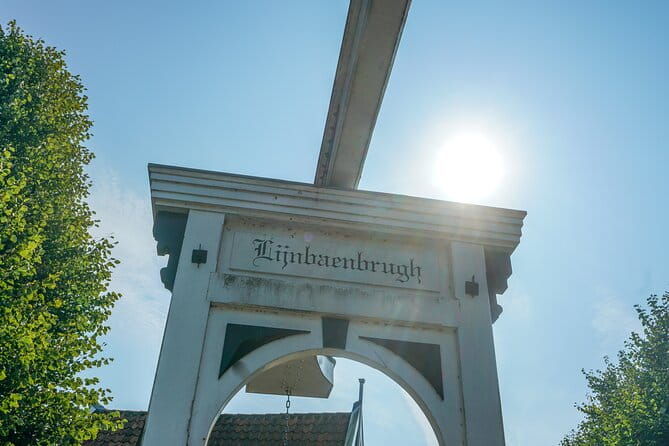 Volendam: E-bike rental with suggested countryside- and fisherman village route - Who This Tour Is Perfect For