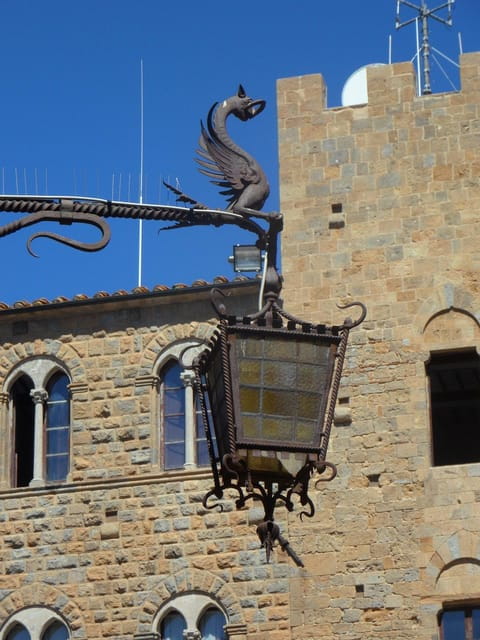 Volterra - Old Town Private Walking Tour - Roman Influence and the Cistern’s Hidden Charm