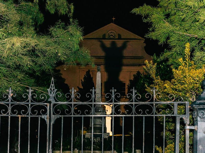 Voodoo Vibes: Best of New Orleans Tour - Visiting the Pharmacy Museum