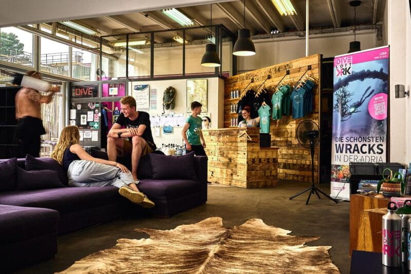 VRBNIK: Non-limit daily Dive ticket - Who Should Consider This?