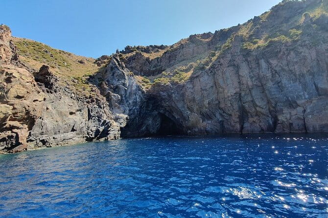 Vulcano, Panarea and Stromboli from Lipari - FAQ