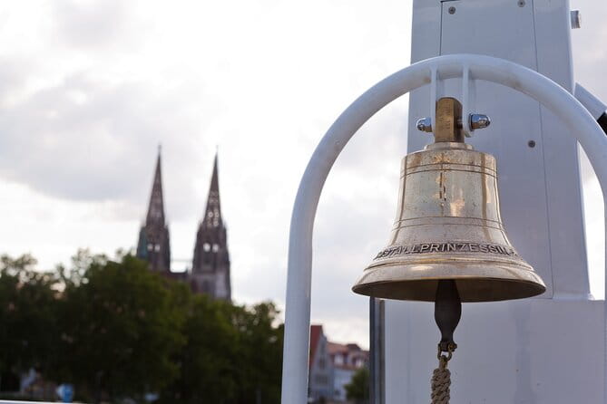 Walhalla tour by boat in Regensburg - Key points / Takeaways