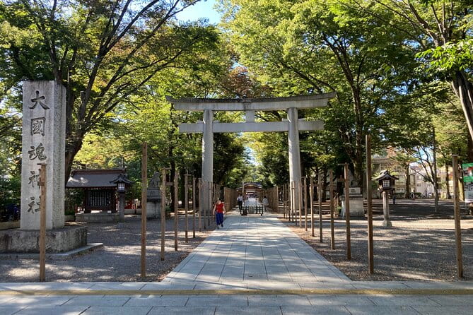 Walk Around Okunitama Shrine Private Tour in Tokyo - Key Points
