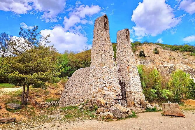 Walk to recent and aged spiritual sanctuaries near Budapest - FAQ