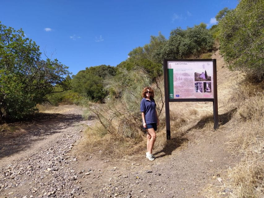 Walk to the Hermitages of Córdoba. - Scenic Route Description