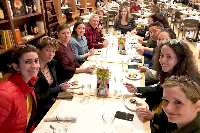 Walking Food & Drink Tour of Downtown Nashville - Local Fare and Southern Favorites