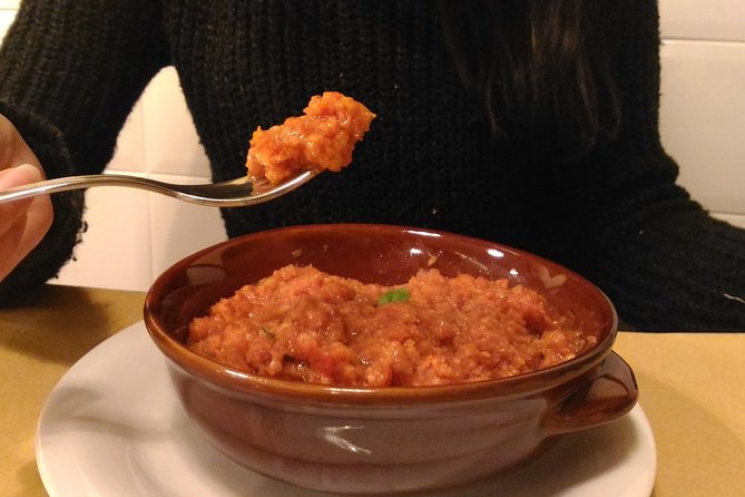 Walking Food Tour of Florence With Tastings - Neighborhood Exploration