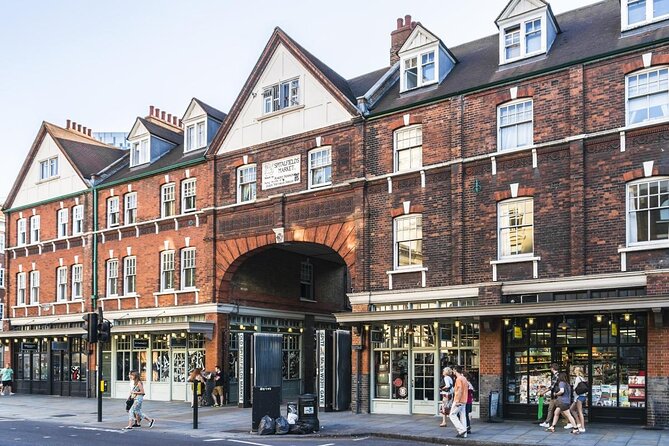 Walking Tour Around Spitalfields in the East End of London - Visiting Old Spitalfields Market