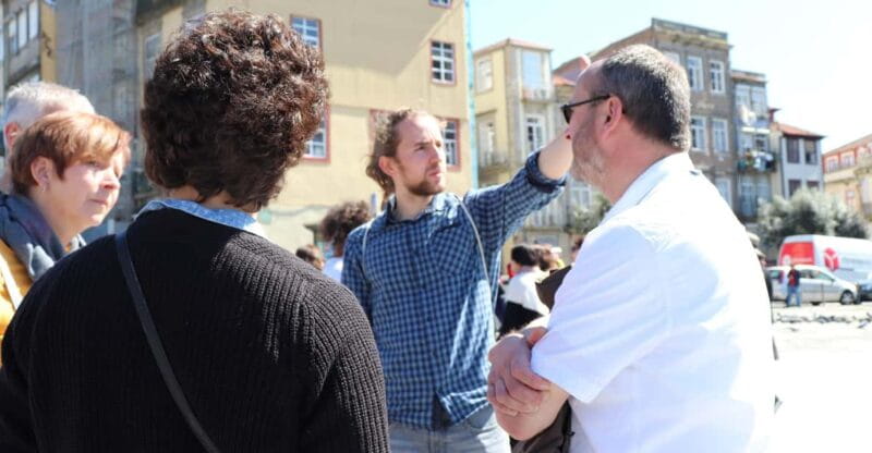 Walking tour discover Porto's center in German (max. 12 pax) - Introduction: A Personal Take on Porto’s Hidden Gems