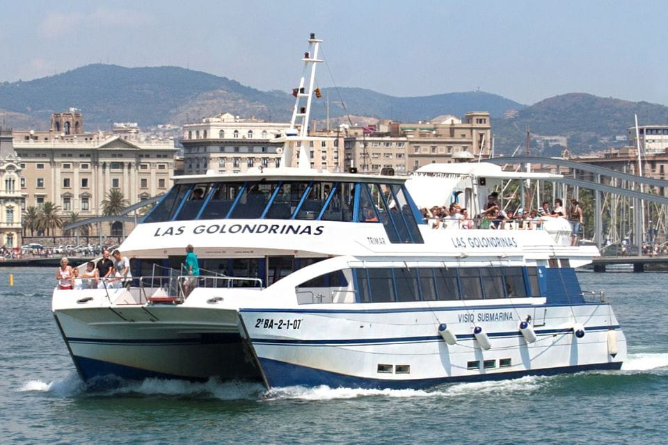 Walking Tour Gothic Quarter and Ramblas+Boat Trip - Meeting Point and Weather